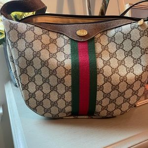 Vintage Gucci Bag! ❤️💚🤎❤️💚🤎